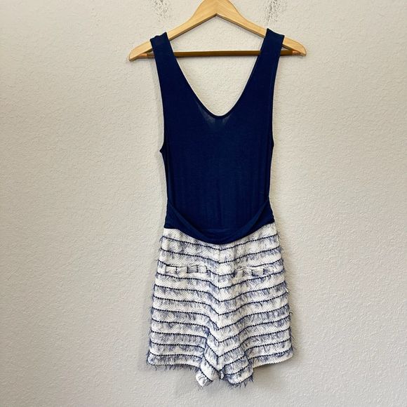 NWOT AMADI ANTHROPOLOGIE Sleeveless Cilli Romper in Blue Ivory V-Neck - Picture 4 of 12